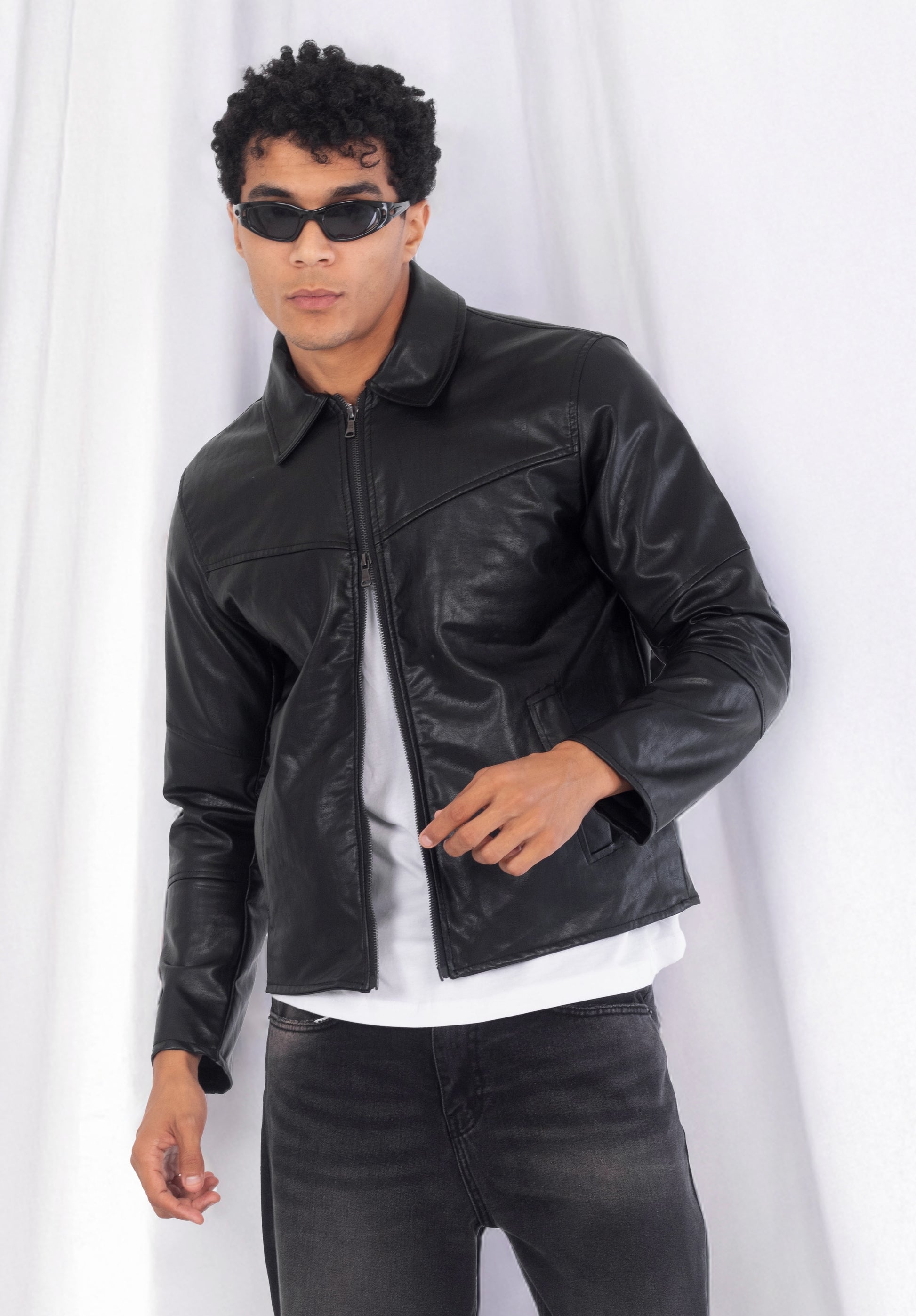 Cropped leather jacket