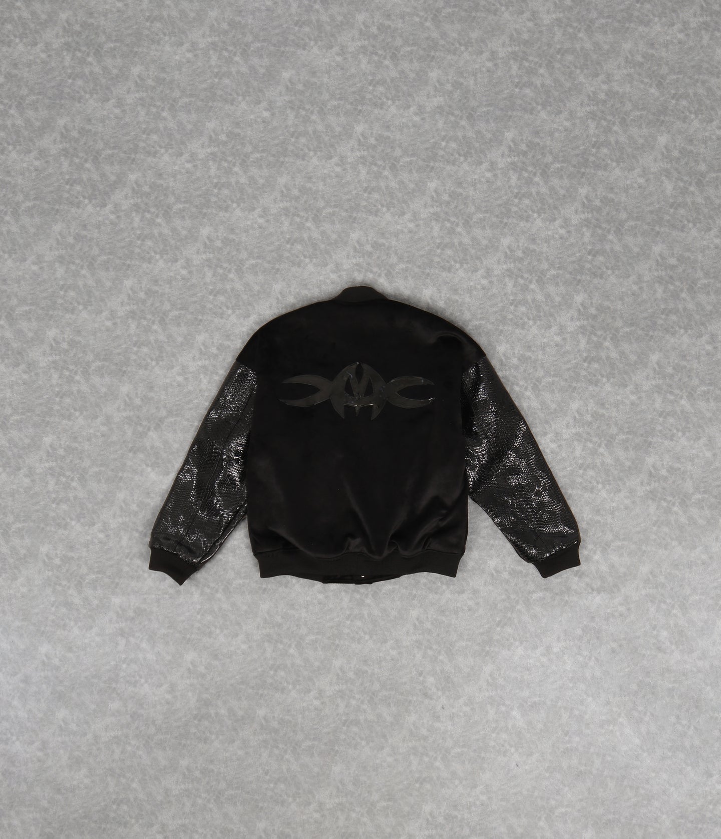 Bomber jacket in black