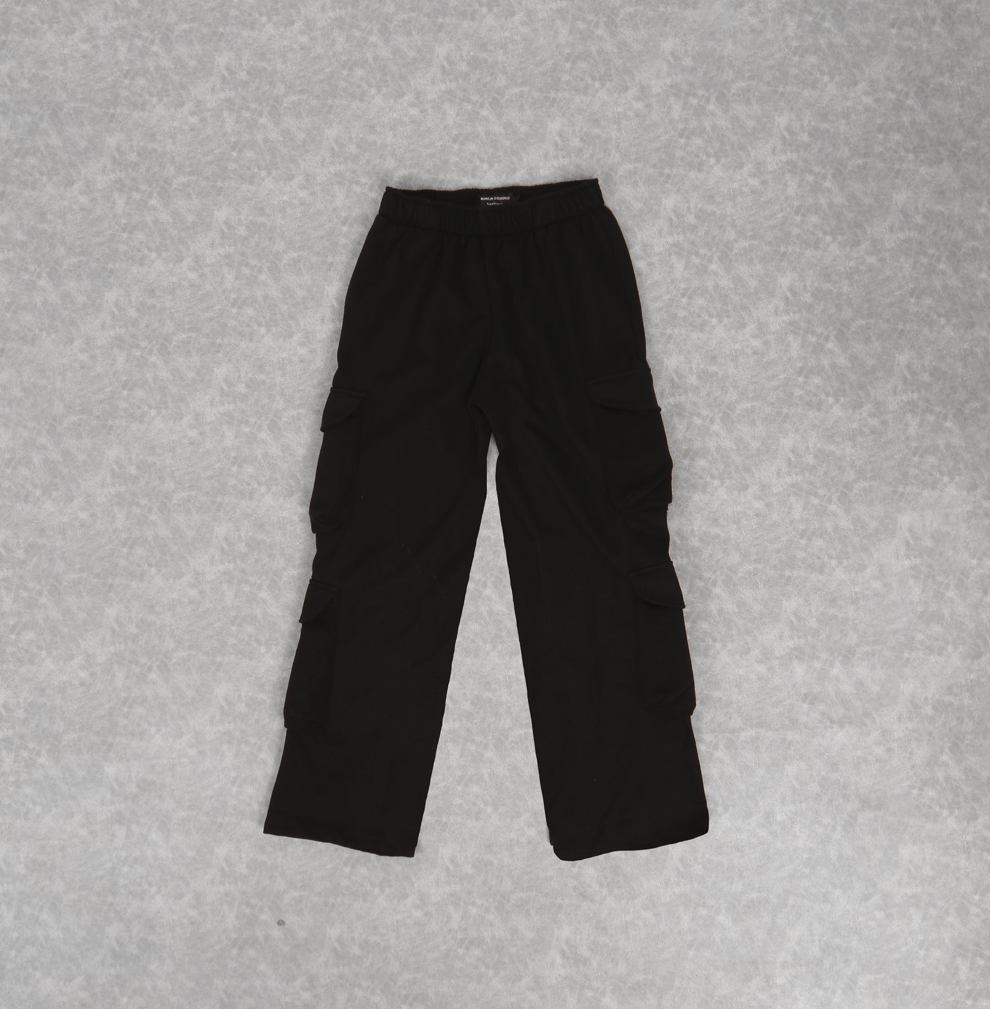 Wide leg pants with big pockets