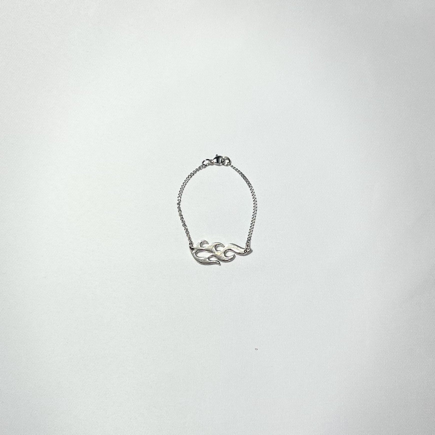 Fire pendant bracelet