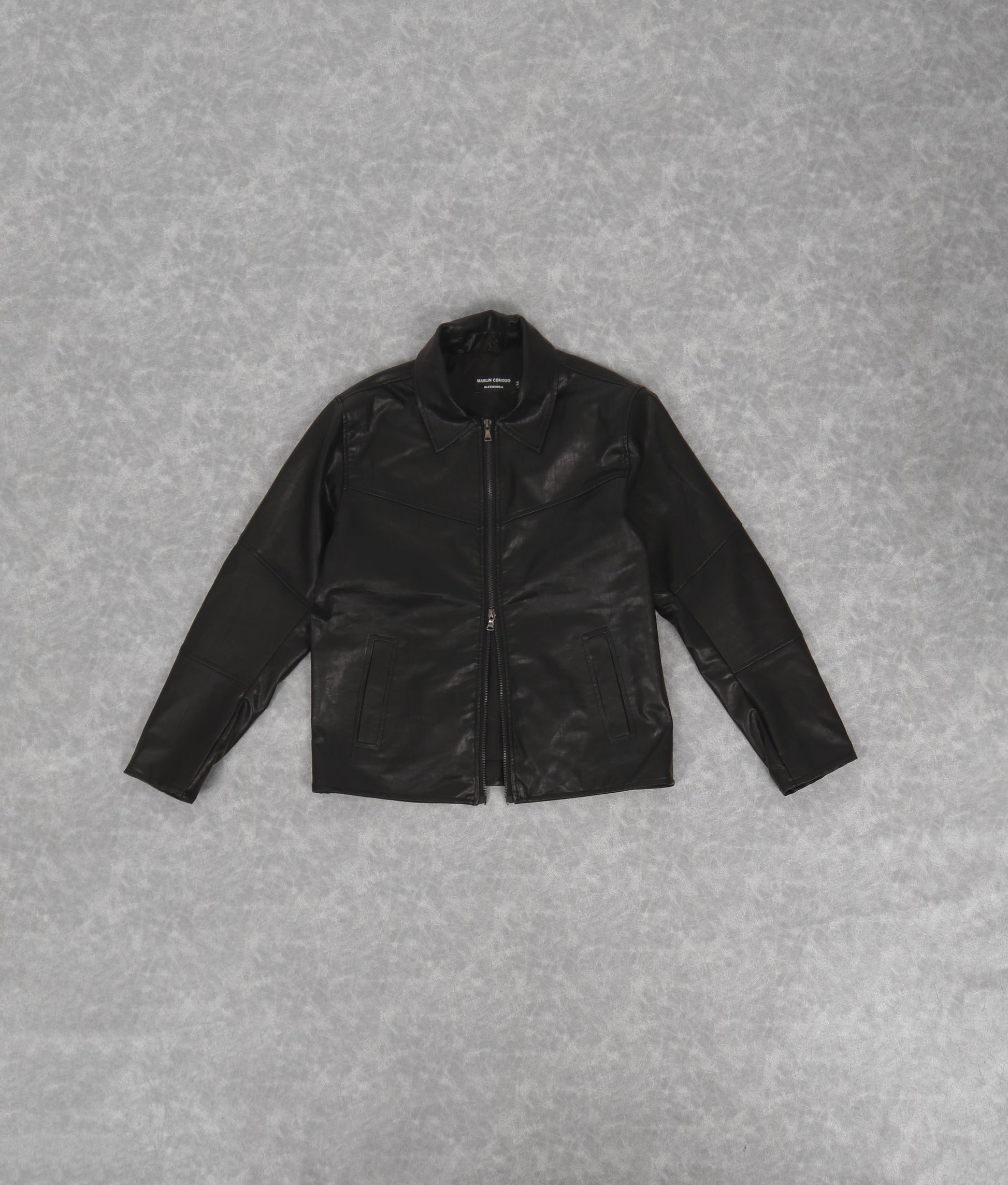Cropped leather jacket