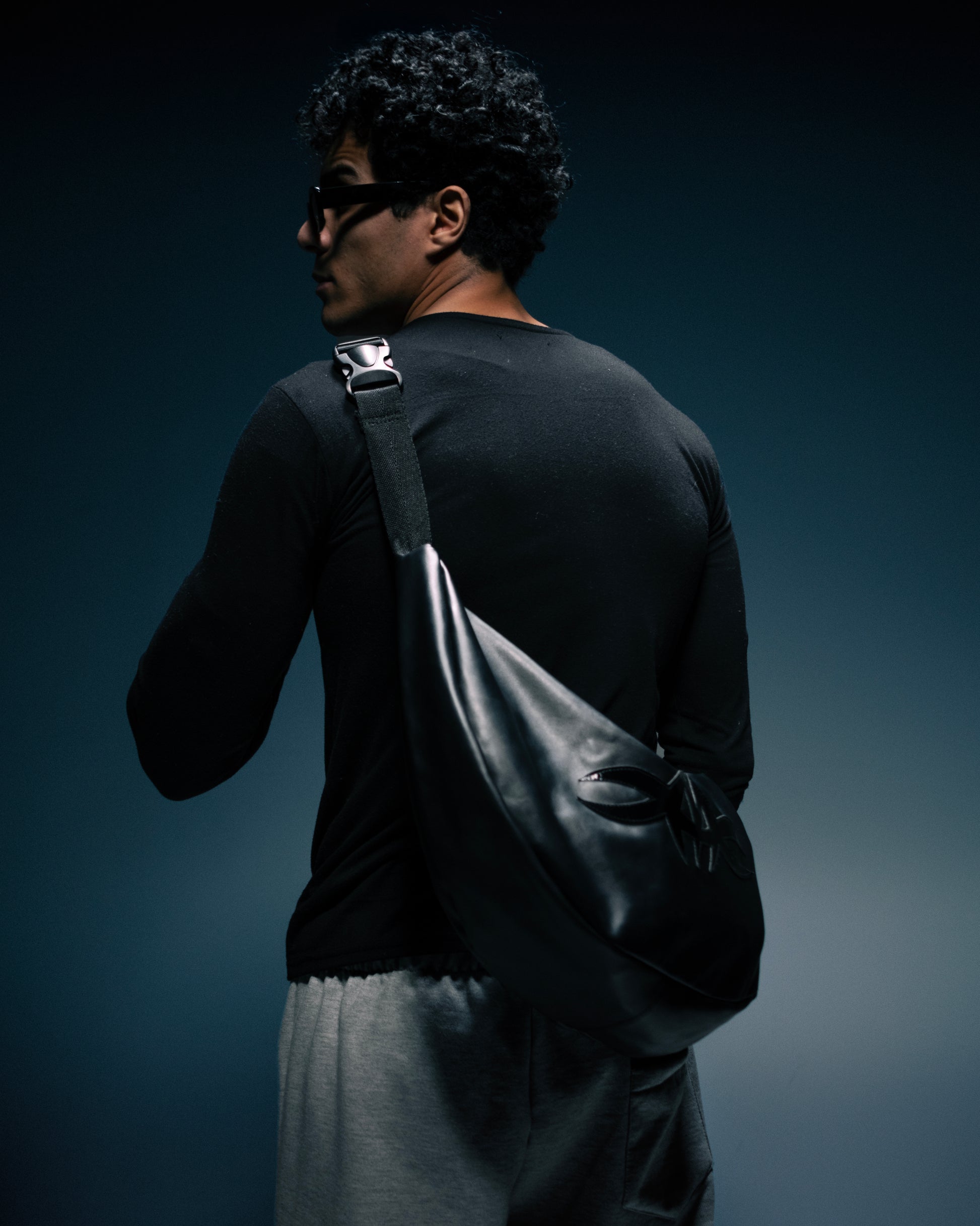 Leather bag