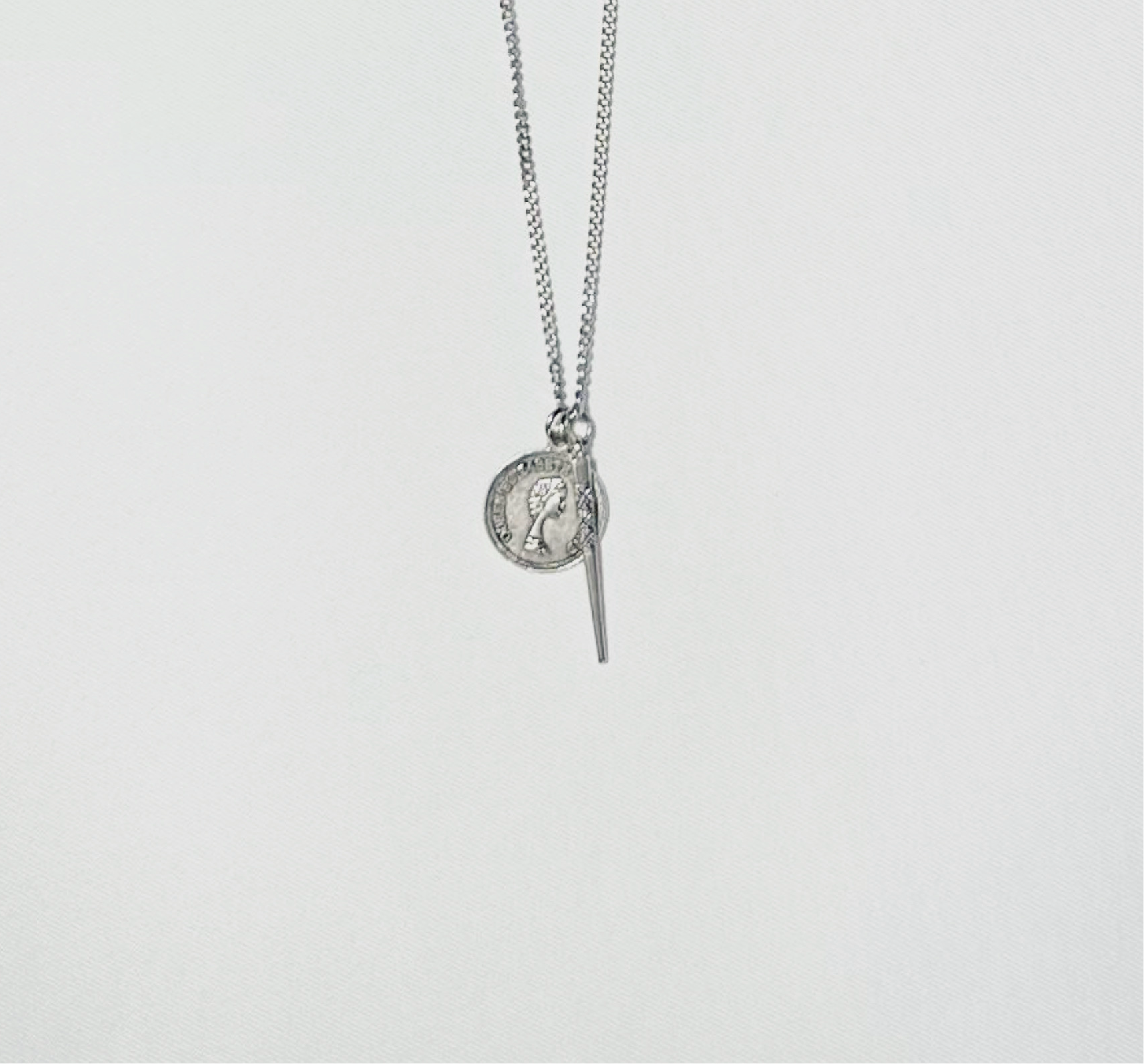 Necklace double pendant