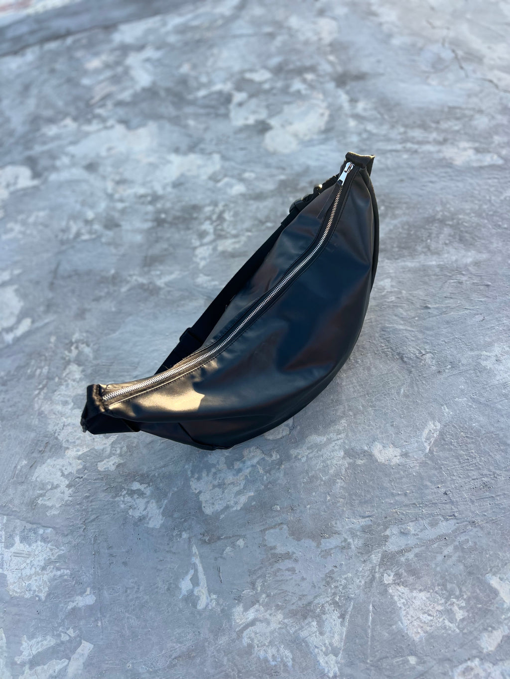 Leather bag