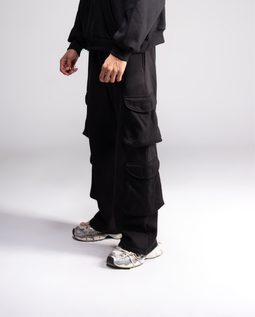 Wide leg pants with big pockets