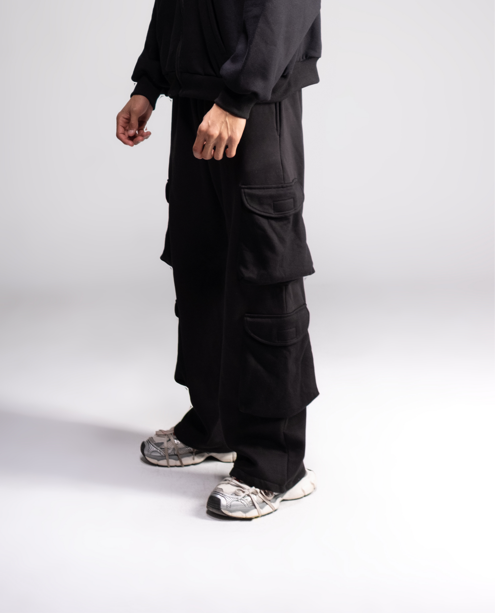 Wide leg pants with big pockets