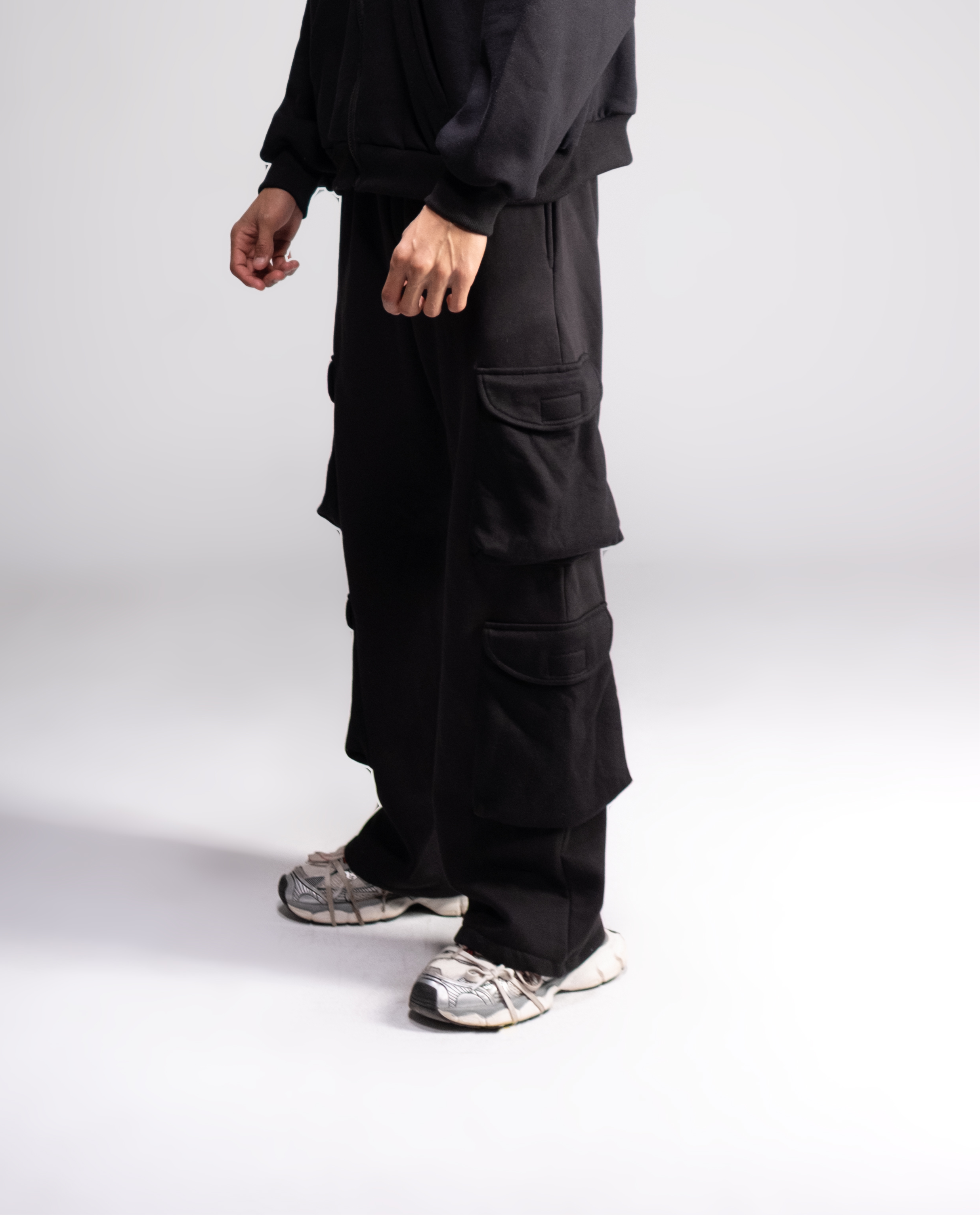 Wide leg pants with big pockets