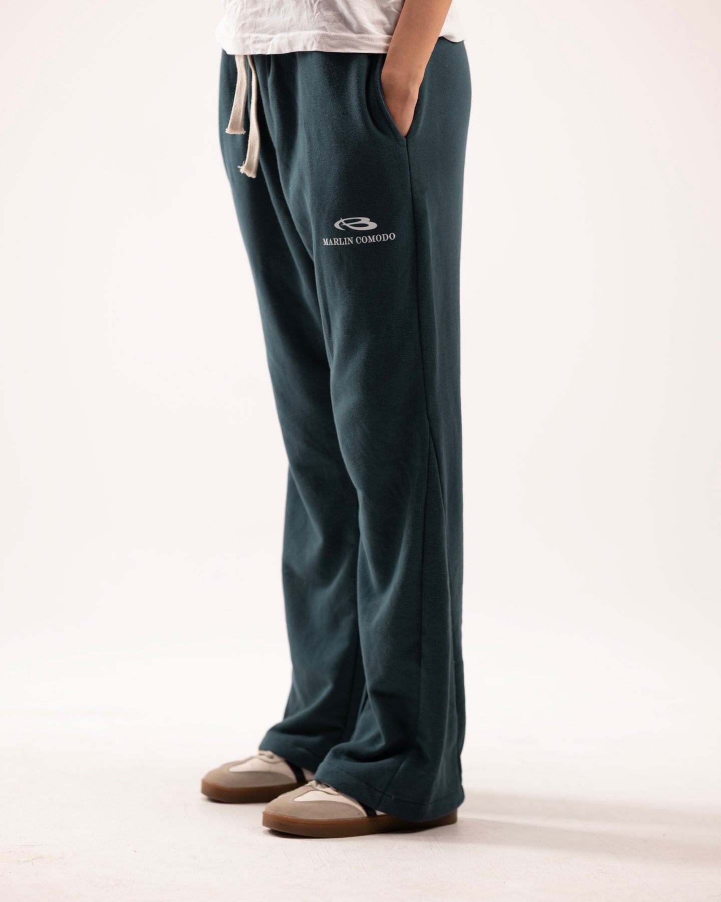 Flared pants