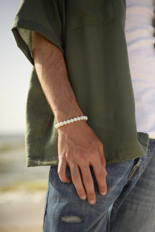 BEADED WHITE BRACELET