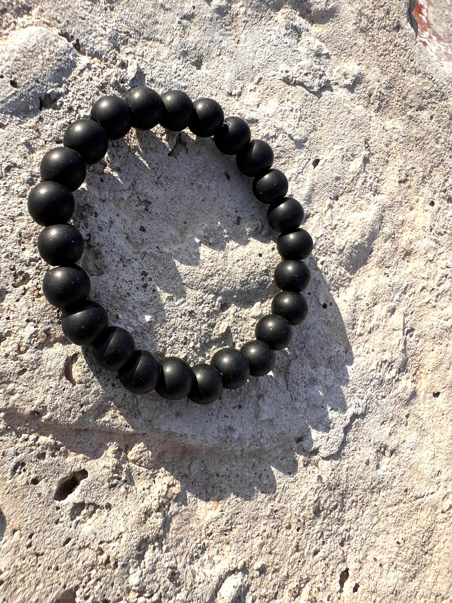 BEADED BLACK BRACELET