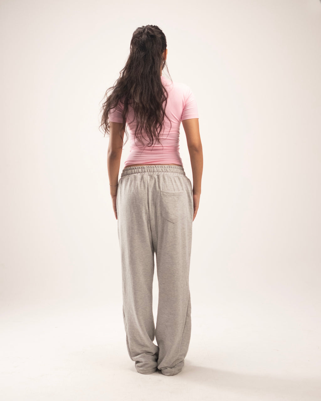 Flared pants in gray